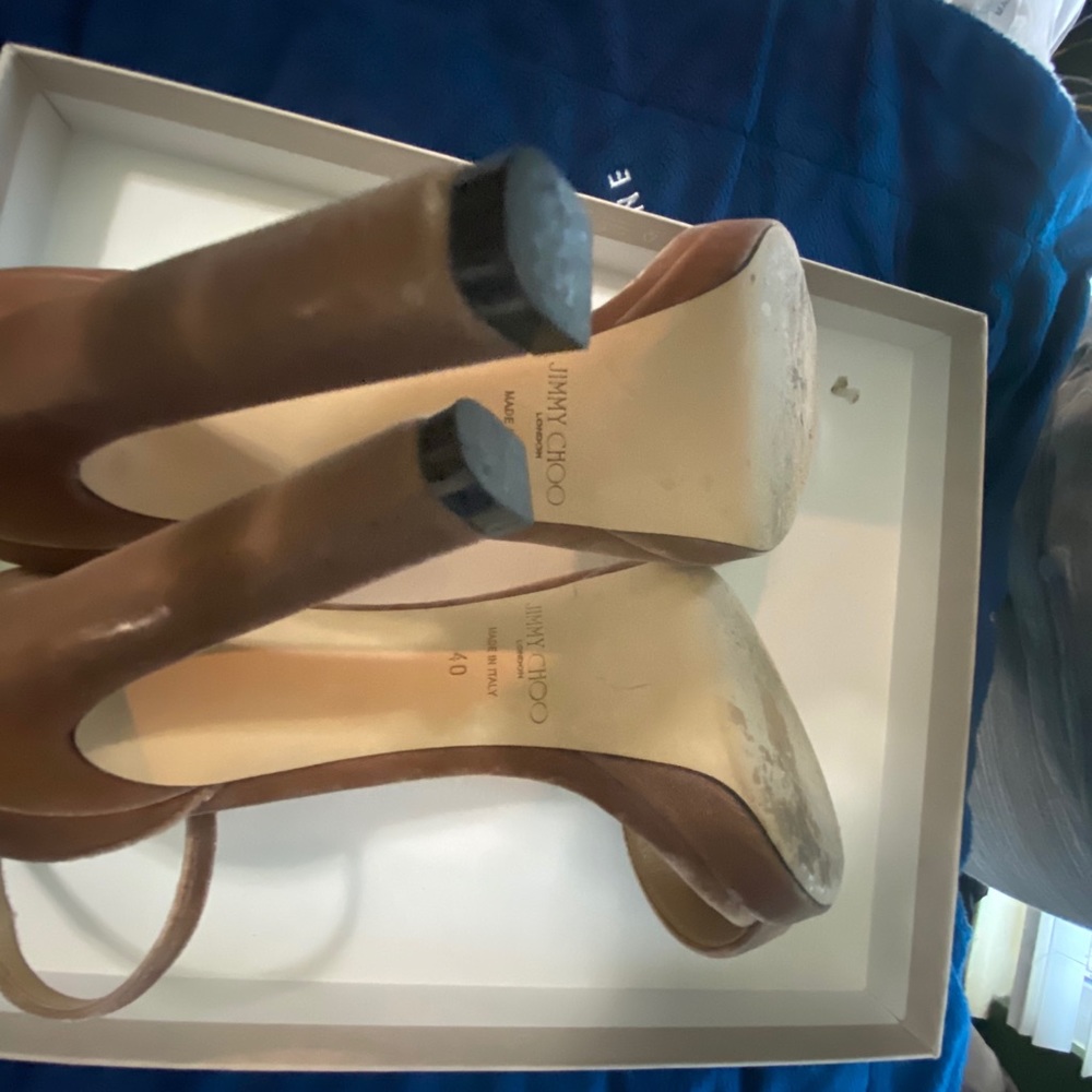 Jimmy Choo - Picture 3 of 6
